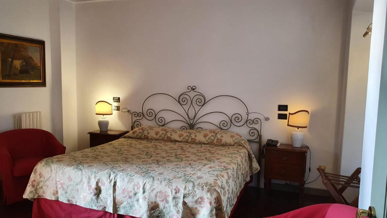 Hotel Relais I Due Roccoli Iseo Habitación foto